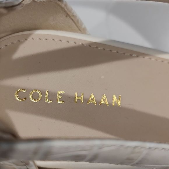 Cole Haan Emilee Leather Croc Embossed Side Cut Out Stacked Block Heel Pumps - Picture 8 of 13